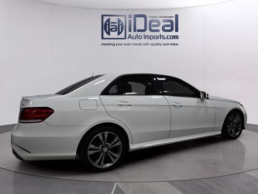 Polar White 2016 Mercedes-Benz E-Class 4MATIC