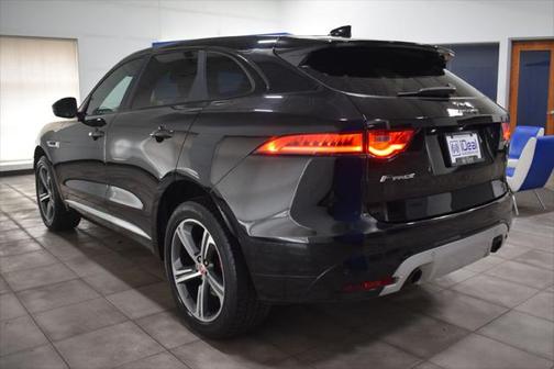 2019 Jaguar F-PACE S