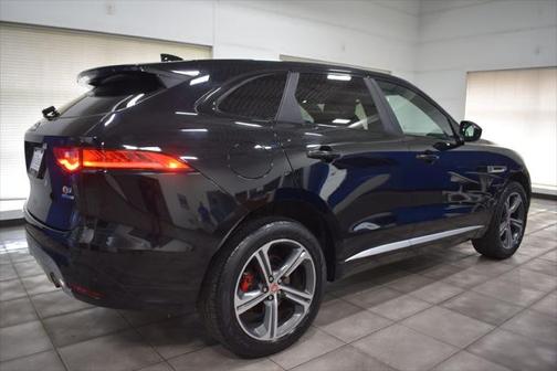 2019 Jaguar F-PACE S
