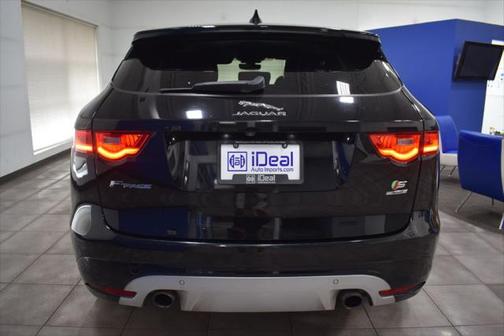 2019 Jaguar F-PACE S