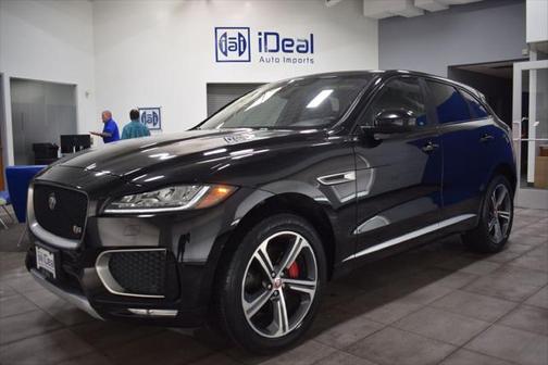 2019 Jaguar F-PACE S