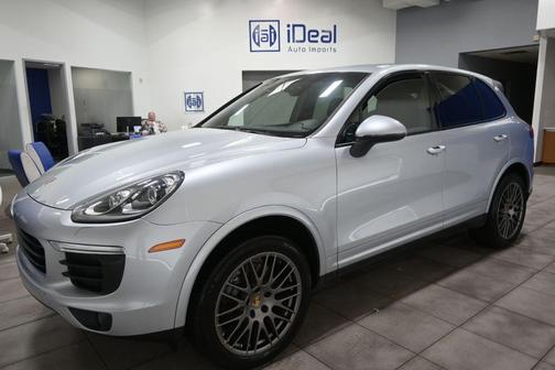 2018 Porsche Cayenne Platinum Edition