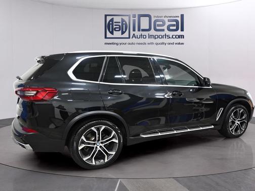 Black Sapphire Metallic 2019 BMW X5 xDrive40i
