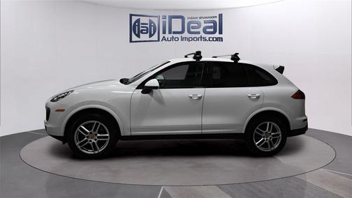 WHITE 2018 Porsche Cayenne Platinum Edition