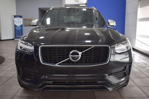 2017 Volvo XC90 T5 R-Design