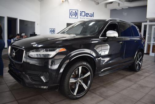 2017 Volvo XC90 T5 R-Design