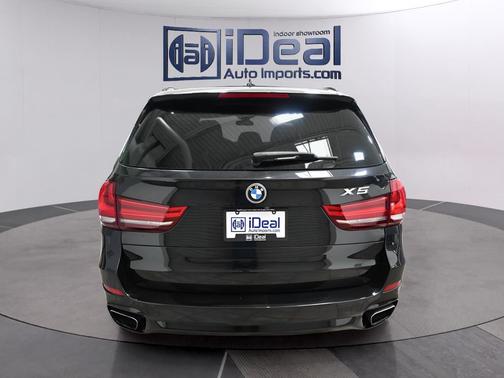 Black Sapphire Metallic 2018 BMW X5 xDrive50i