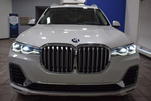 2019 BMW X7 xDrive50i