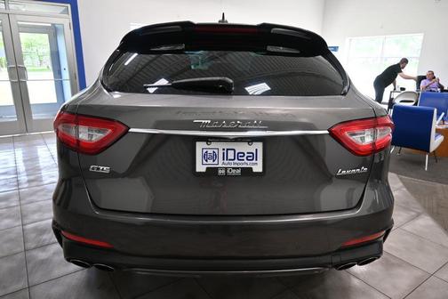 Grigio Maratea Metallescent 2019 Maserati Levante GTS