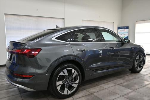 2022 Audi e-tron Sportback S line Prestige