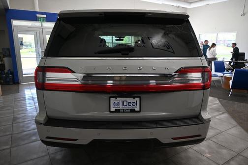 Ceramic Pearl 2021 Lincoln Navigator Reserve