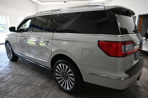 Ceramic Pearl 2021 Lincoln Navigator Reserve
