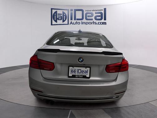 Glacier Silver Metallic 2016 BMW 328 xDrive