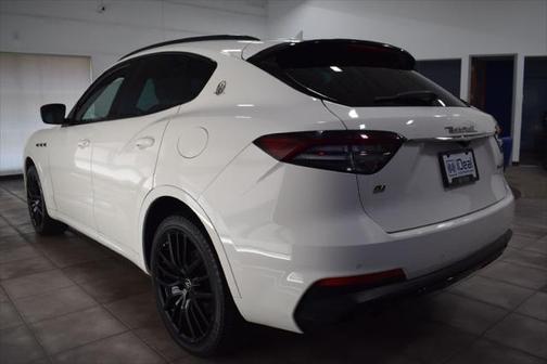 2021 Maserati Levante Base