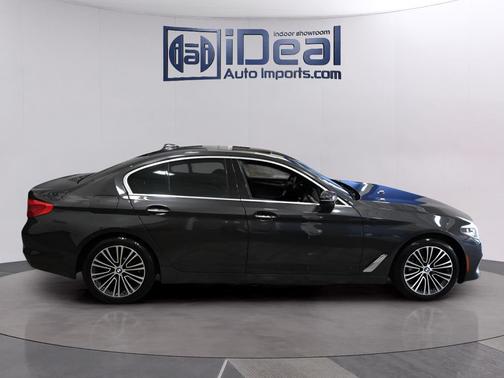 Dark Graphite Metallic 2018 BMW 530 xDrive