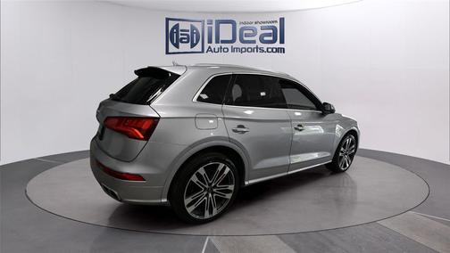 Florett Silver Metallic 2018 Audi SQ5 3.0T Premium Plus