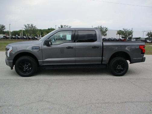 2025 Ford F-150 Lightning XLT