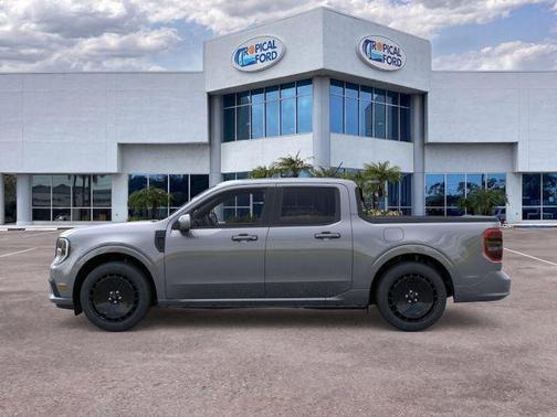 Carbonized Gray Metallic 2026 Ford Maverick Lobo