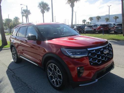 2025 Ford Explorer Platinum
