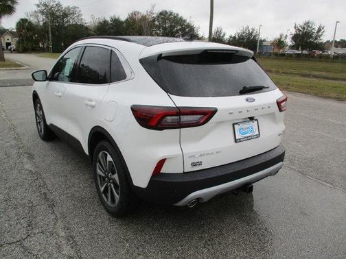 2025 Ford Escape Platinum