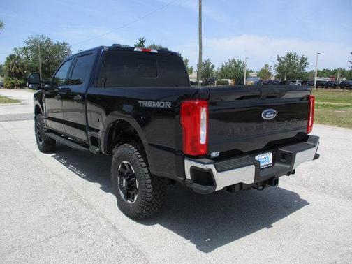 2025 Ford F-350 XLT