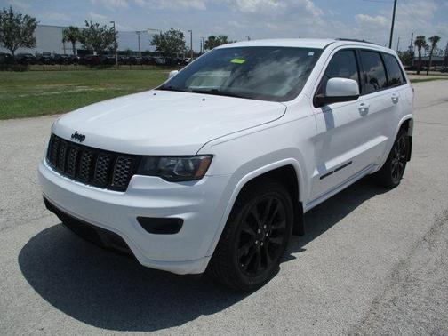 2018 Jeep Grand Cherokee Altitude