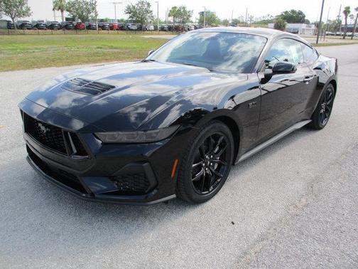 2025 Ford Mustang GT Premium