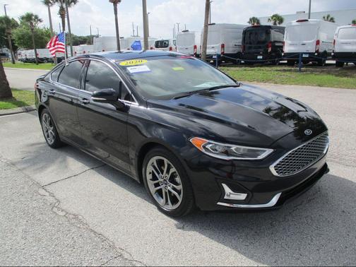 Agate Black Metallic 2020 Ford Fusion Hybrid Titanium