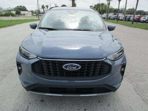 2025 Ford Escape PHEV Base
