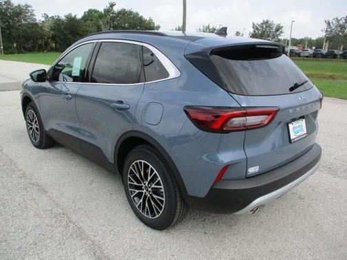 2025 Ford Escape PHEV Base