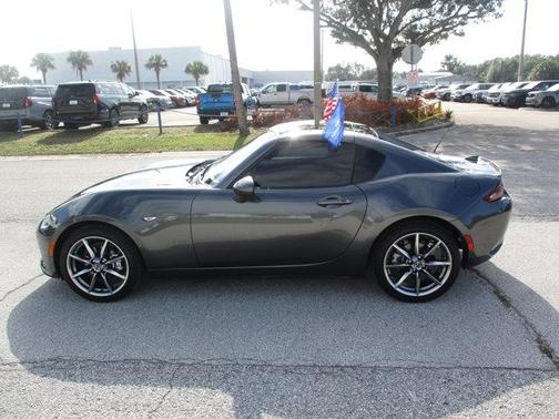 2022 Mazda MX-5 Miata RF Grand Touring