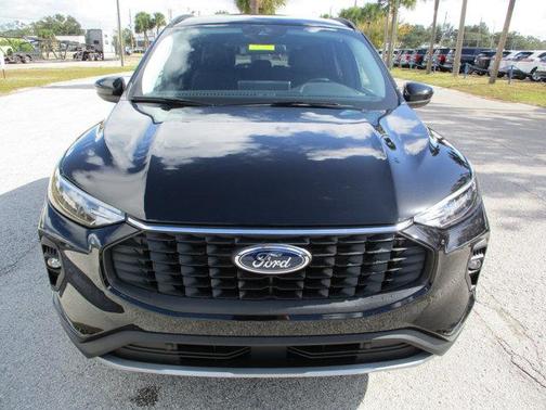 2025 Ford Escape Base
