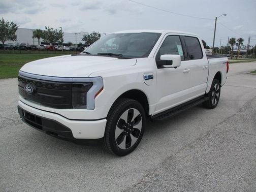 2025 Ford F-150 Lightning Platinum