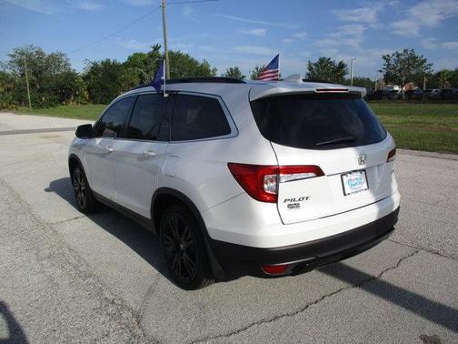 Platinum White Pearl 2022 Honda Pilot 2WD Special Edition