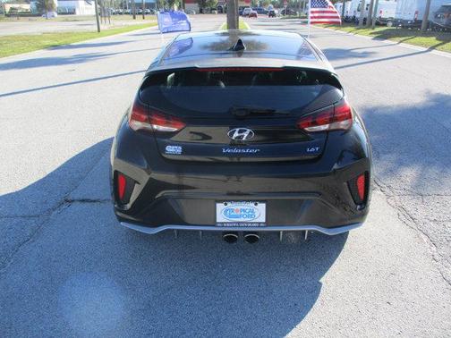 2019 Hyundai Veloster Base