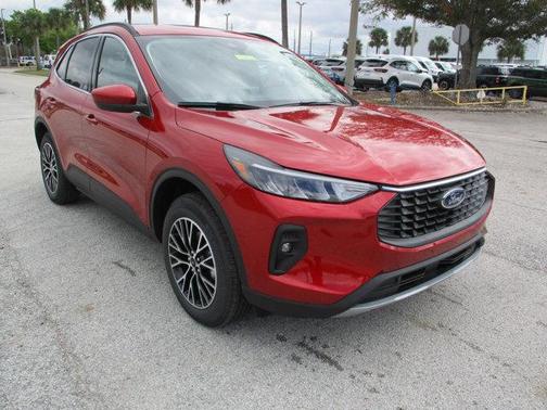 2025 Ford Escape Base