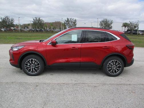 2025 Ford Escape Base