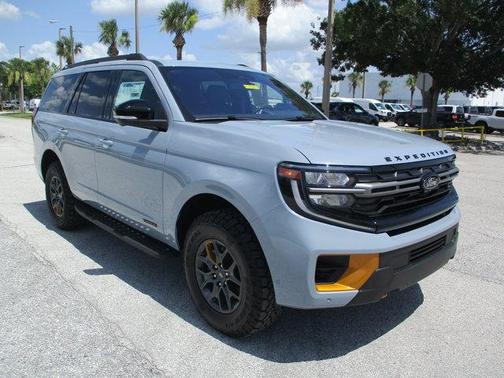 2025 Ford Expedition Tremor