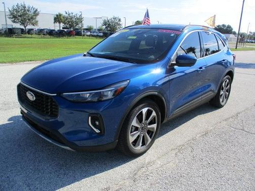 2023 Ford Escape Platinum