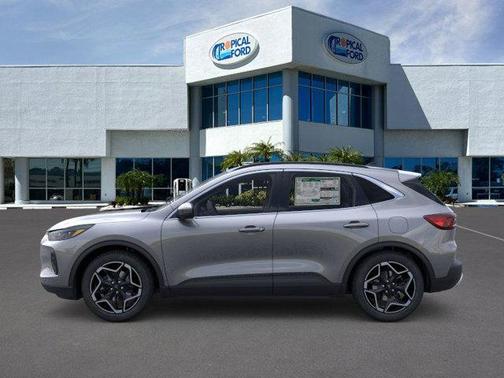 2026 Ford Escape Platinum