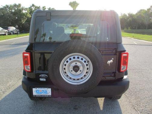 2025 Ford Bronco Base