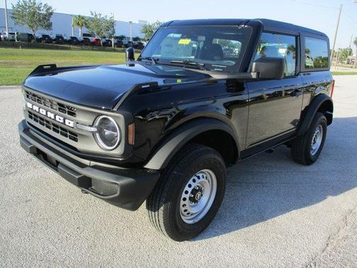 2025 Ford Bronco Base
