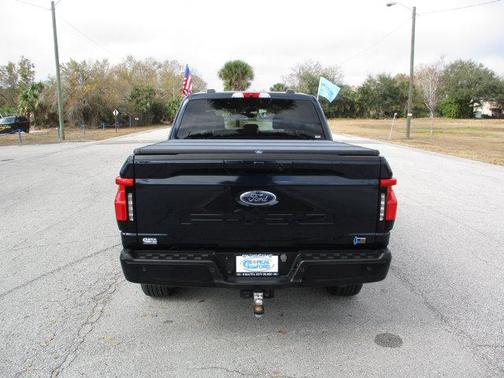 2023 Ford F-150 Lightning XLT