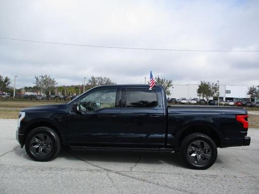 2023 Ford F-150 Lightning XLT