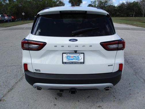 2025 Ford Escape Base