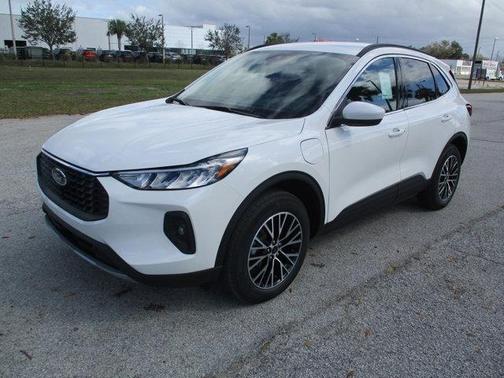 2025 Ford Escape Base