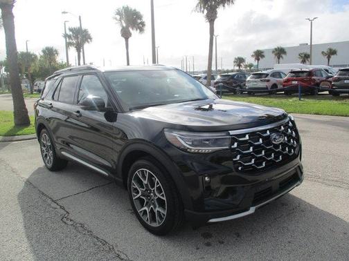 2025 Ford Explorer Platinum
