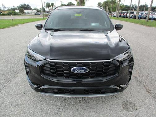 2024 Ford Escape ST-Line Elite