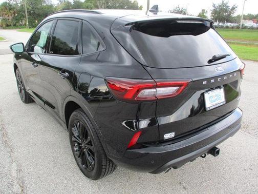 2024 Ford Escape ST-Line Elite