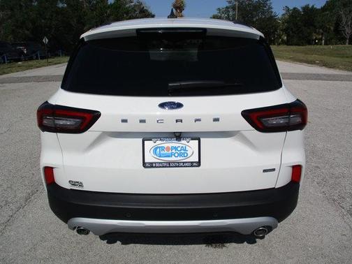 2025 Ford Escape Base